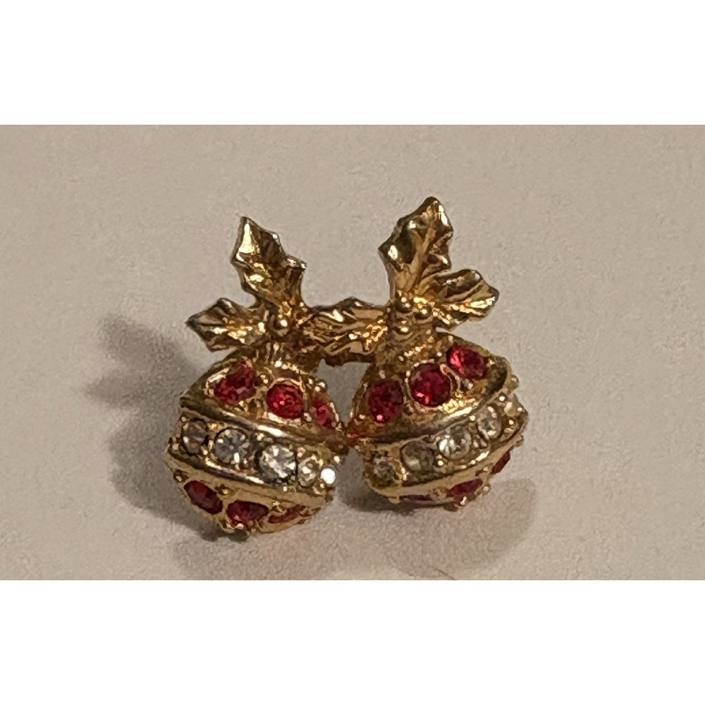 Avon Christmas Ornament Stud Earrings With Red & Clear Rhinestones Gold-Tone Met